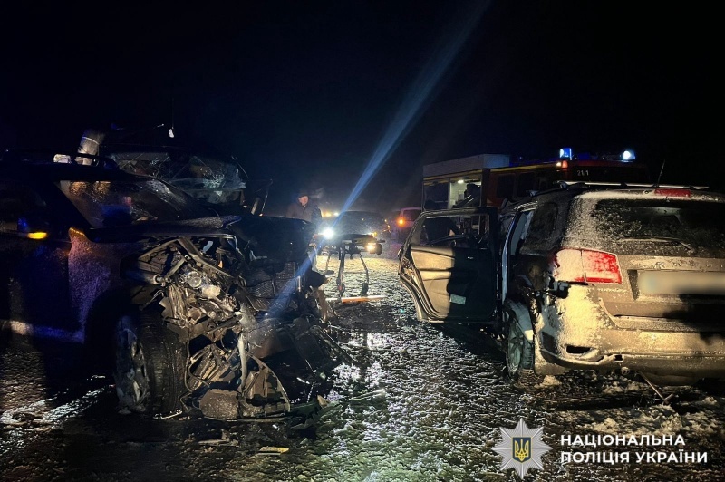 На трасі Київ-Харків сталася масштабна ДТП