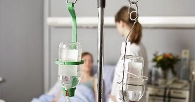 Первокурсники заменяют медиков в оккупированном Луганске