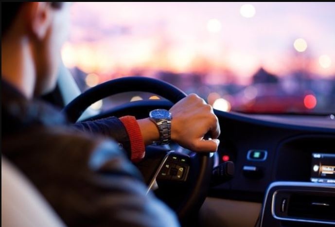 Чи можна сідати за кермо наступного дня після Нового року: відповідь експертки