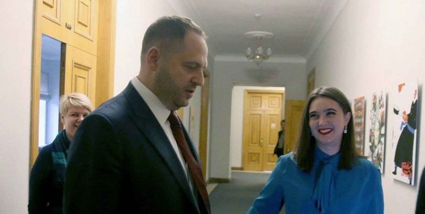 Ермак хотел стать президентом и вводил в заблуждение Зеленского, - Юлия Мендель