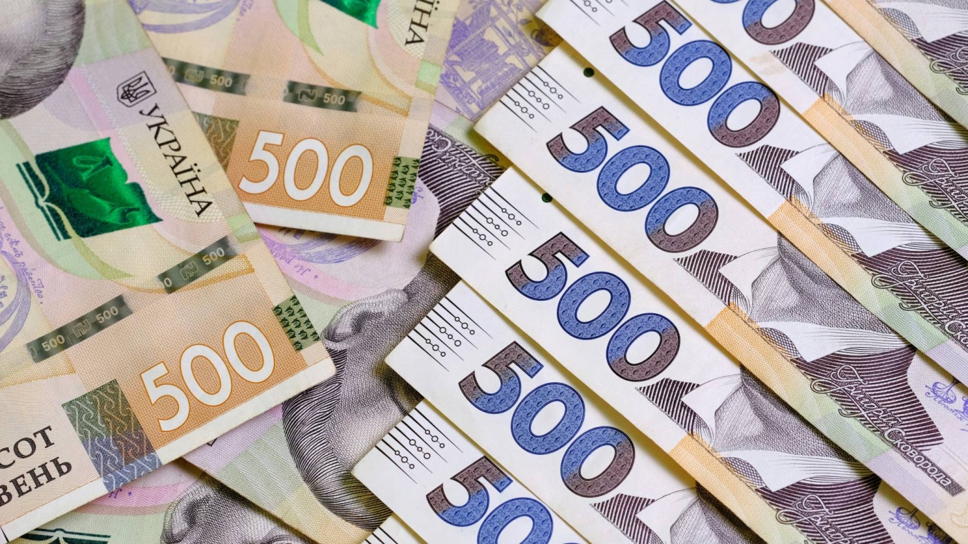 Выплаты 6500 гривен: на что можно потратить деньги