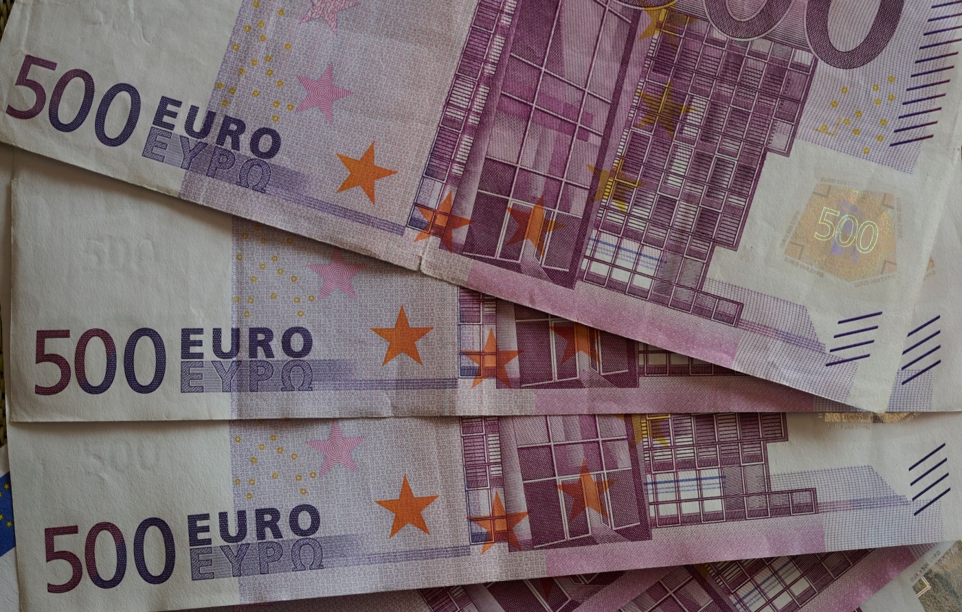 США давит на ЕС, чтобы Брюссель отказался использовать замороженные активы РФ, - Politico