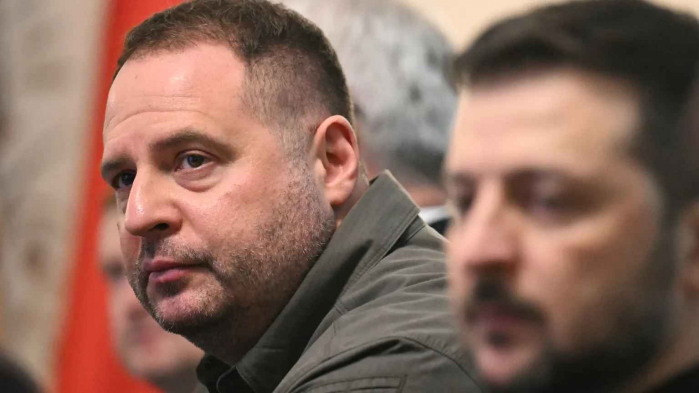 Снятие с должности Ермака: уволены ли его советники и помощники