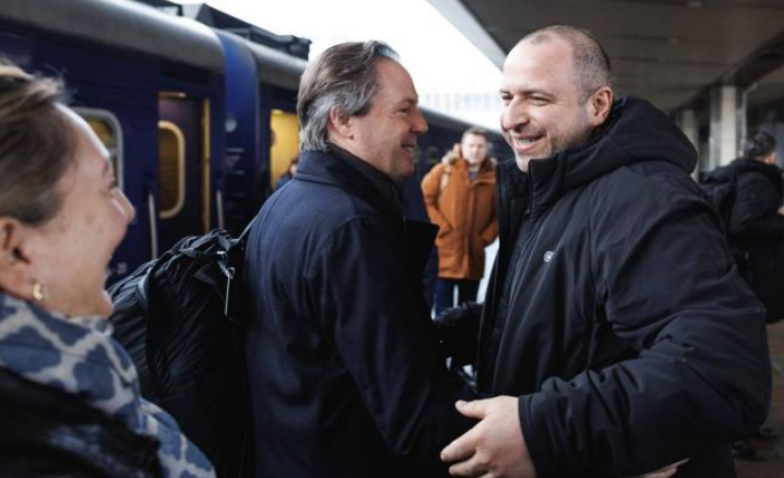 До Києва прибули радники з нацбезпеки 15 країн Європи та НАТО