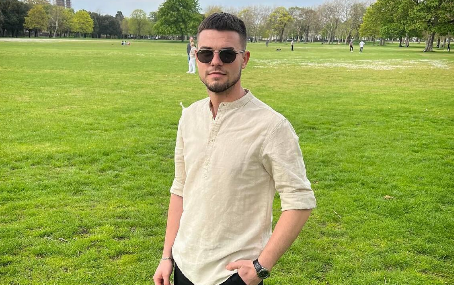 Известного украинского певца едва не избили из-за отказа петь российские песни