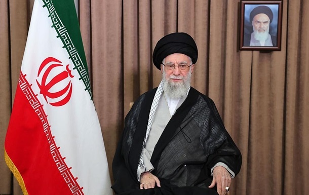 Хаменеї планує тікати з Тегерана з найближчим оточенням, - The Times