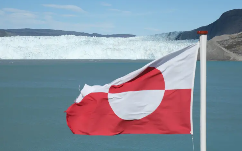 Гренландия должна вести переговоры с США без участия Дании, - лидер наибольшей оппозиционной партии острова