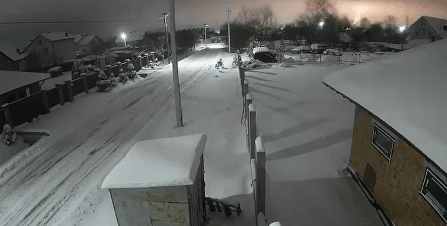 "Орєшнік", "Калібри" та дрони: РФ завдала комбінованого удару по Україні