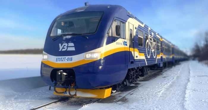 УЗ попередила про масові затримки потягів