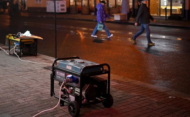 В Киеве и области некоторые супермаркеты временно приостановили работу из-за отключений света