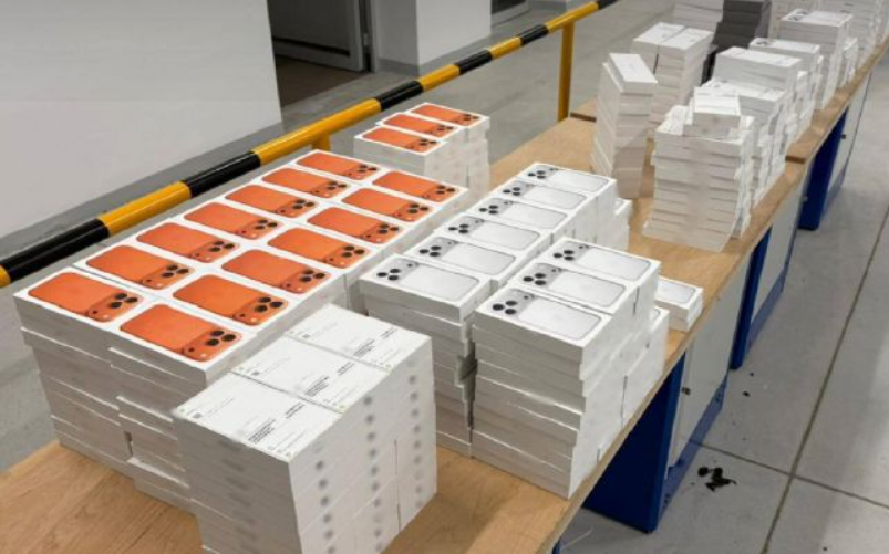 На границе Украины остановили контрабанду электроники на 35 млн гривен