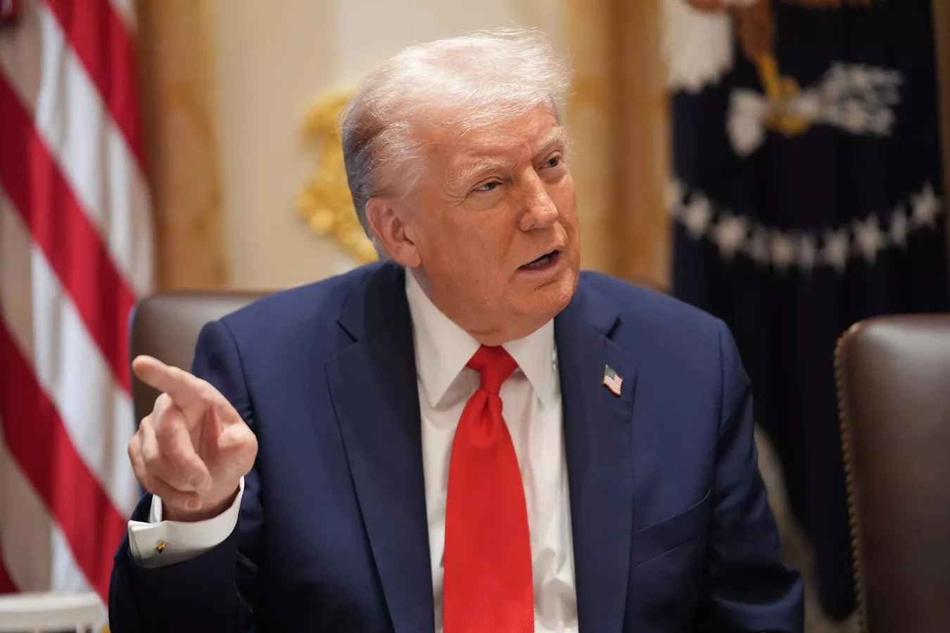 "Я завершил восемь и более войн": Трамп отправил письмо премьер-министру Норвегии