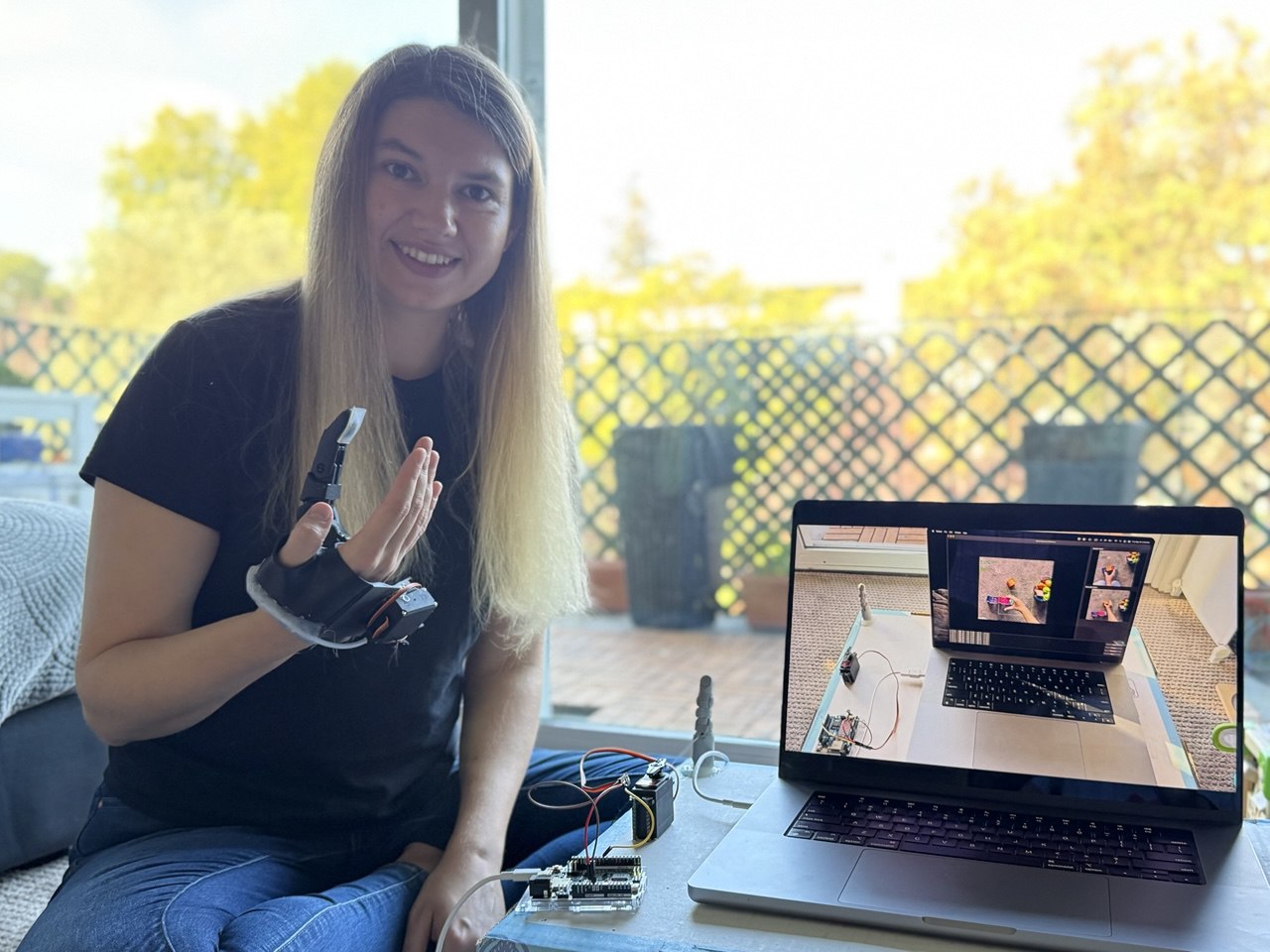 От идеи к прототипу: AI-проект для детей с особенностями рук