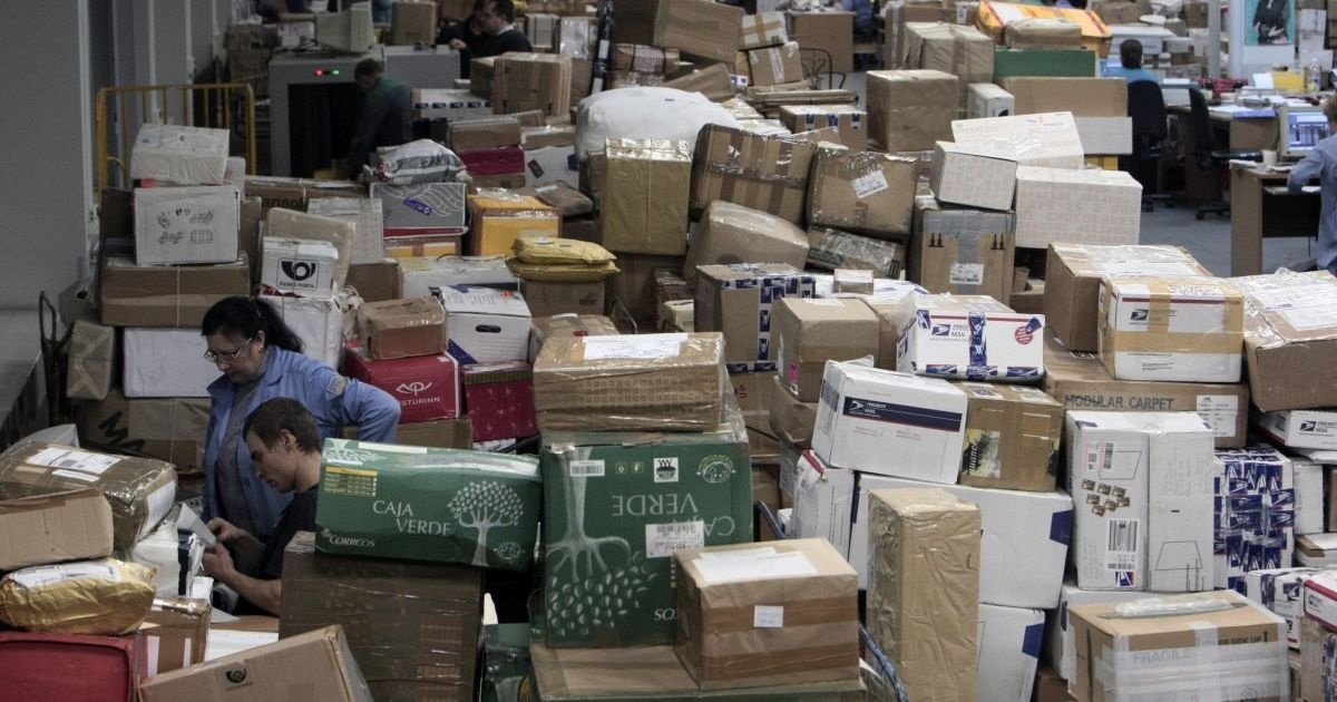 Товари з Китаю почнуть дорожчати: названо причину