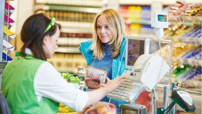 Блекаути б'ють по бізнесу: українців попереджають про зростання цін в магазинах