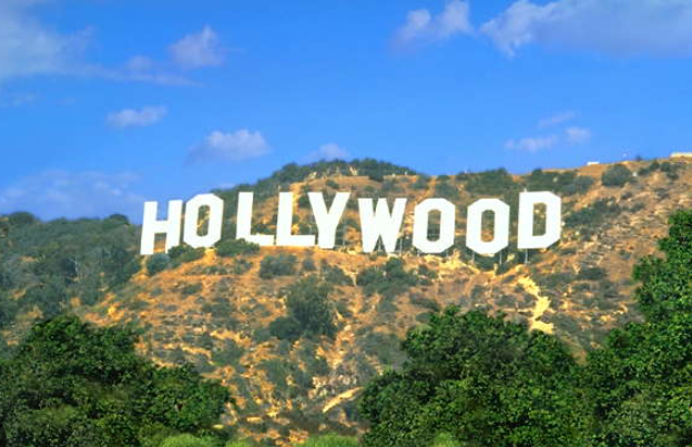 Після перемоги Трампа Америка втрачає зірок: хто й чому вже переїхав за кордон