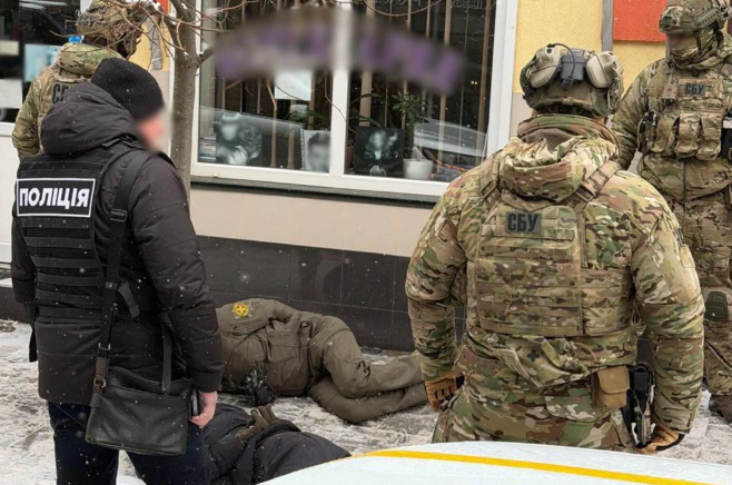 В Виннице разоблачили организацию, которая силой "отбивала" уклонистов от ТЦК