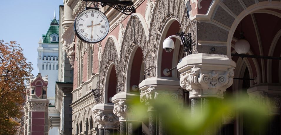 Новий історичний максимум: євро вперше перевищив 51 гривню за офіційним курсом