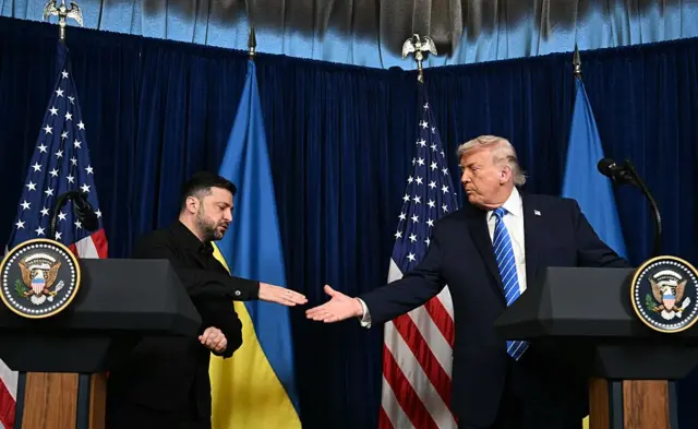 Трамп глибоко залучений до переговорного процесу між Україною та РФ, - Білий дім