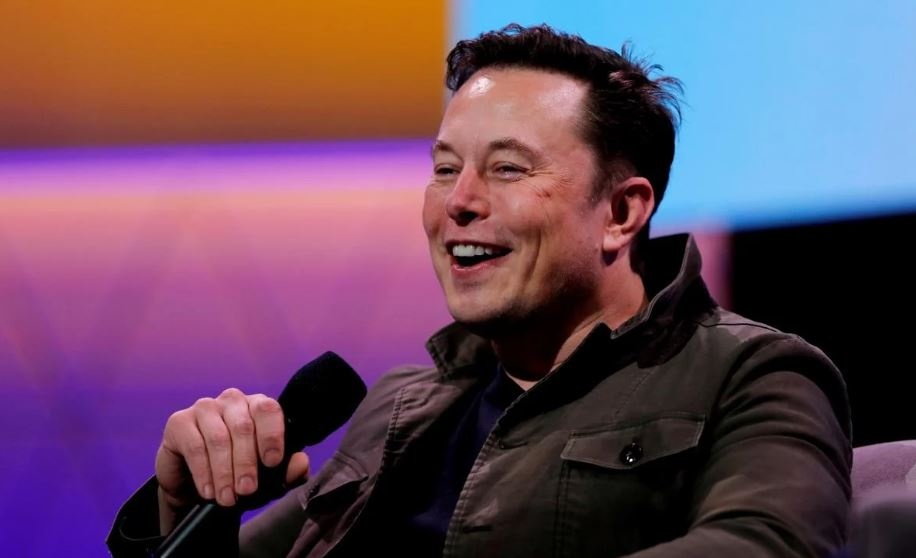 Файлы Эпштейна: Маск утверждает, что отказывался посещать остров сексуального преступника