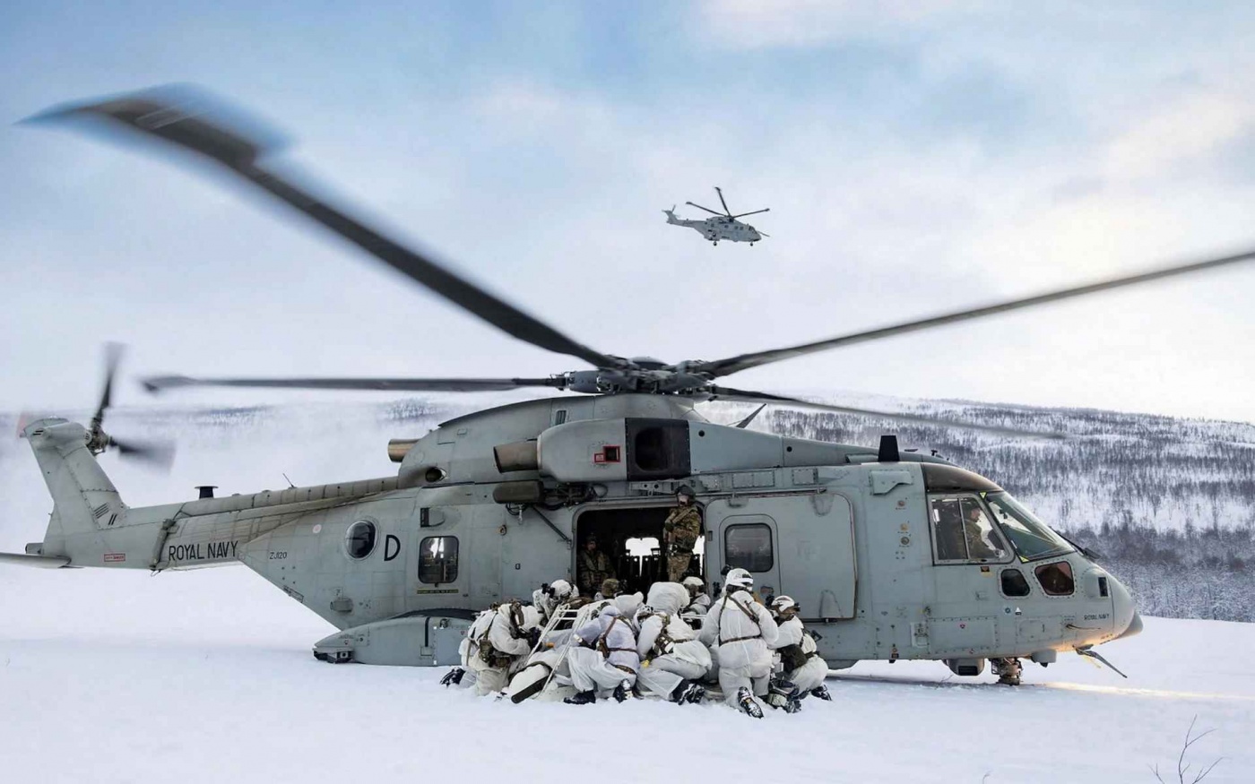 Макрон подтвердил отправку французских войск в Гренландию