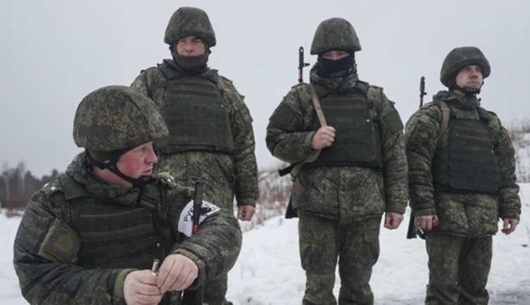 Уступки на Донбассе не остановят РФ, а станут подготовкой к наступлению вглубь Украины, - NYT