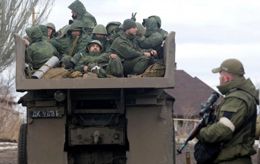 Росіяни просуваються в Донецькій області: в DeepState розповіли, біля яких населених пунктів