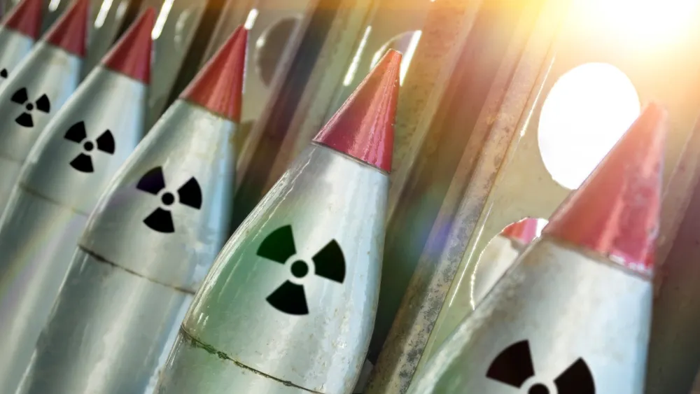 США и РФ вступили в эру ядерной неопределенности, - Bloomberg