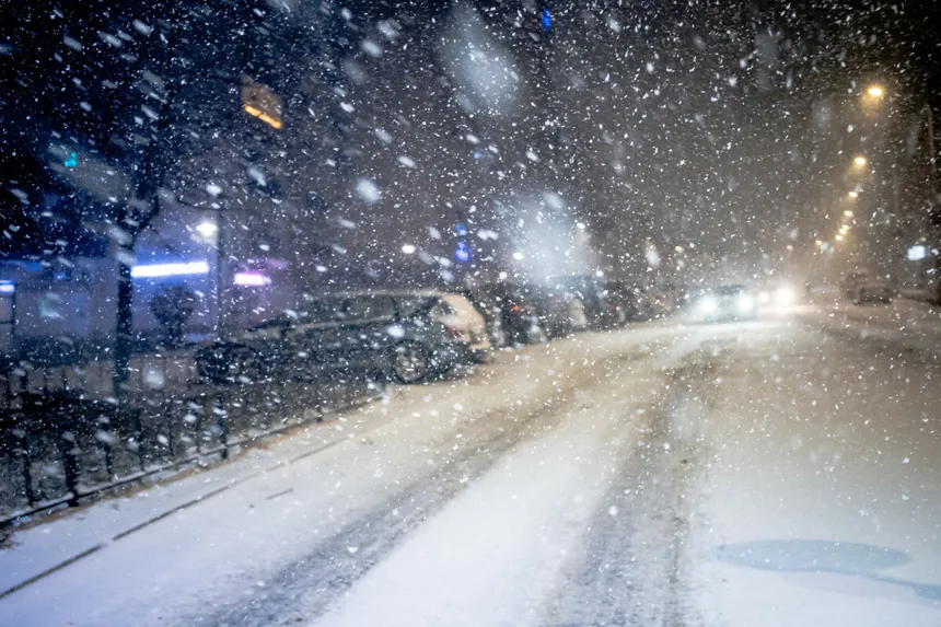 В Украине постепенно начинается потепление: в части регионов прогнозируют мокрый снег