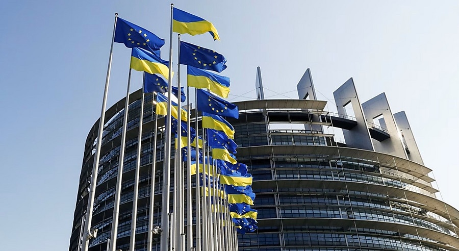 Европарламент поддержал выделение Украине кредита на 90 миллиардов евро