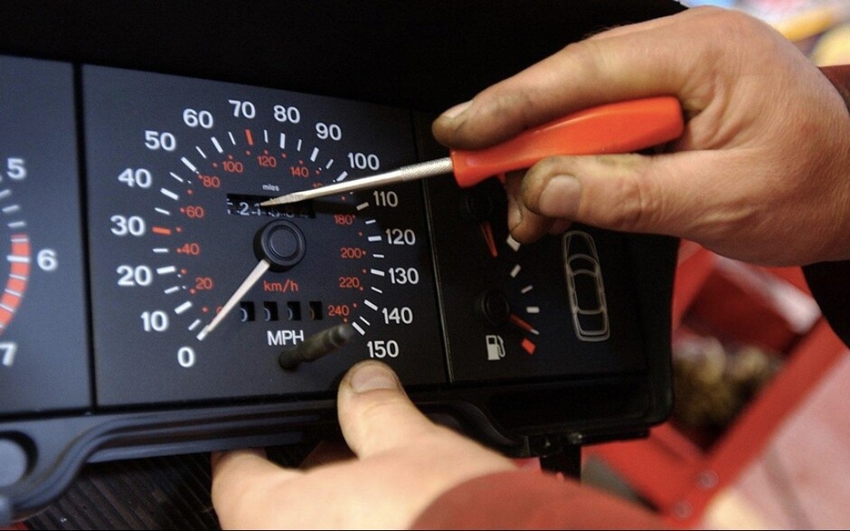 Названы автомобили в Украине, в которых чаще всего скручен пробег