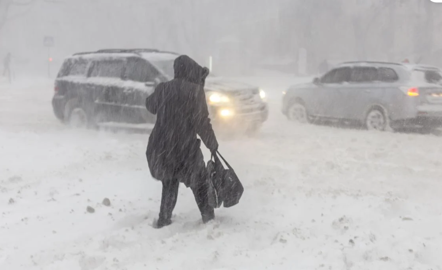 15 лютого погода в Україні погіршиться: випаде сніг і повернуться морози