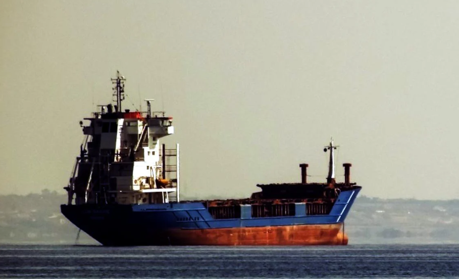 Франція відпустила корабель "тіньового флоту" Росії: скільки коштувала свобода