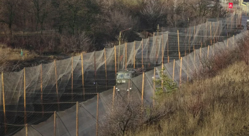 У Міноборони закликали не викладати фотографії з антидроновими коридорами