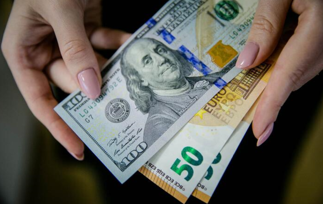 Стоимость доллара: какие изменения курса возможны в марте