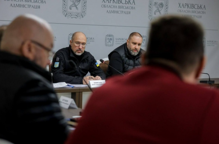 РФ готовит новые удары по энергетике: Шмыгаль рассказал подробности