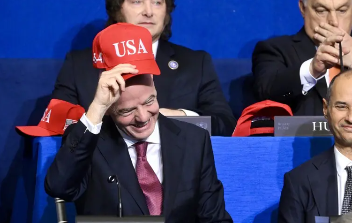 МОК расследует действия президента ФИФА Инфантино после посещения "Совета мира" Трампа