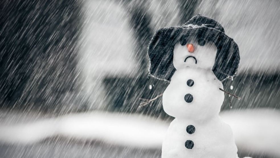 25 лютого всю Україну накриють "снігодощі"