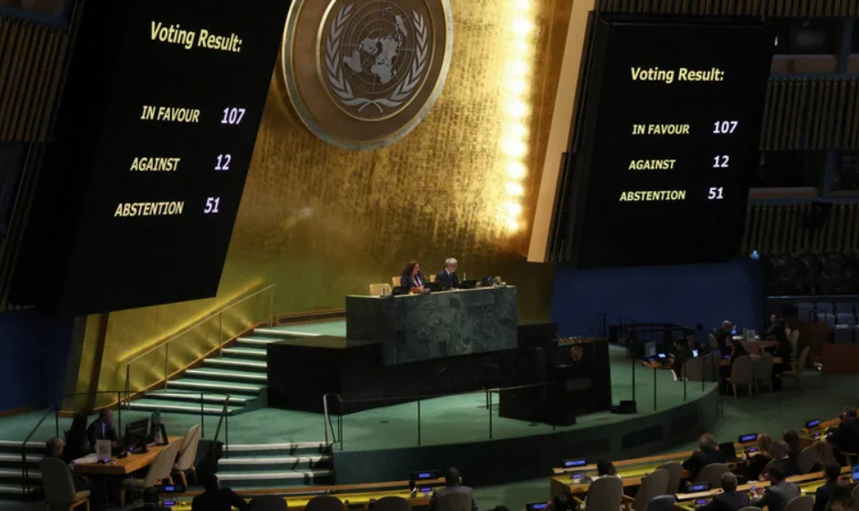 Генасамблея ООН ухвалила резолюцію на підтримку України та закликала до припинення вогню
