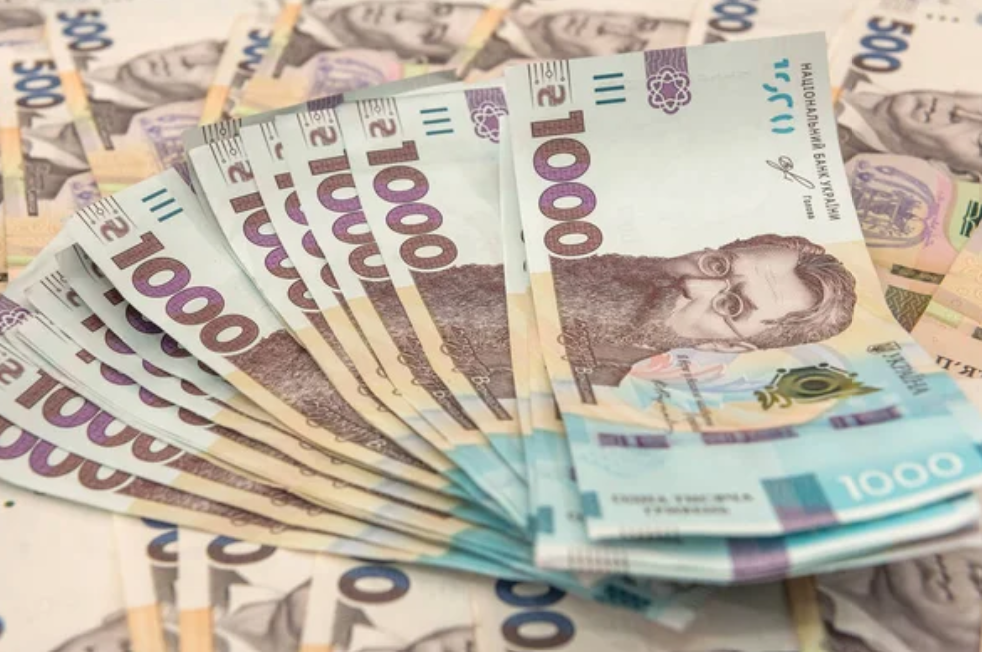 Зміни в Україні з 1 березня: що чекає на українців з приходом весни