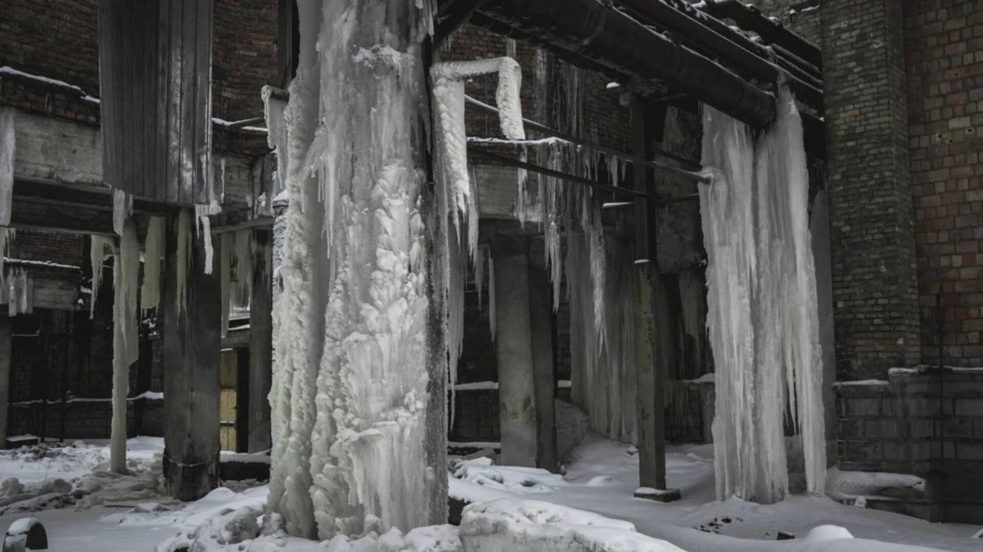 Дивіться нагору: киян попередили про підвищений ризик через потепління