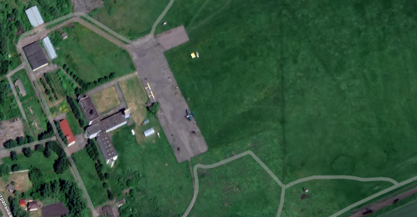 России не хватает пилотов для спасения авиации от ударов по аэродромам, - Коваленко