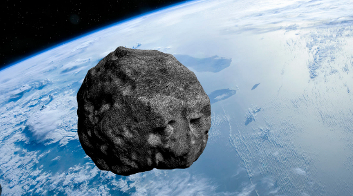 Астероид-"убийца" несётся к Луне: есть ли угроза для Земли и человечества