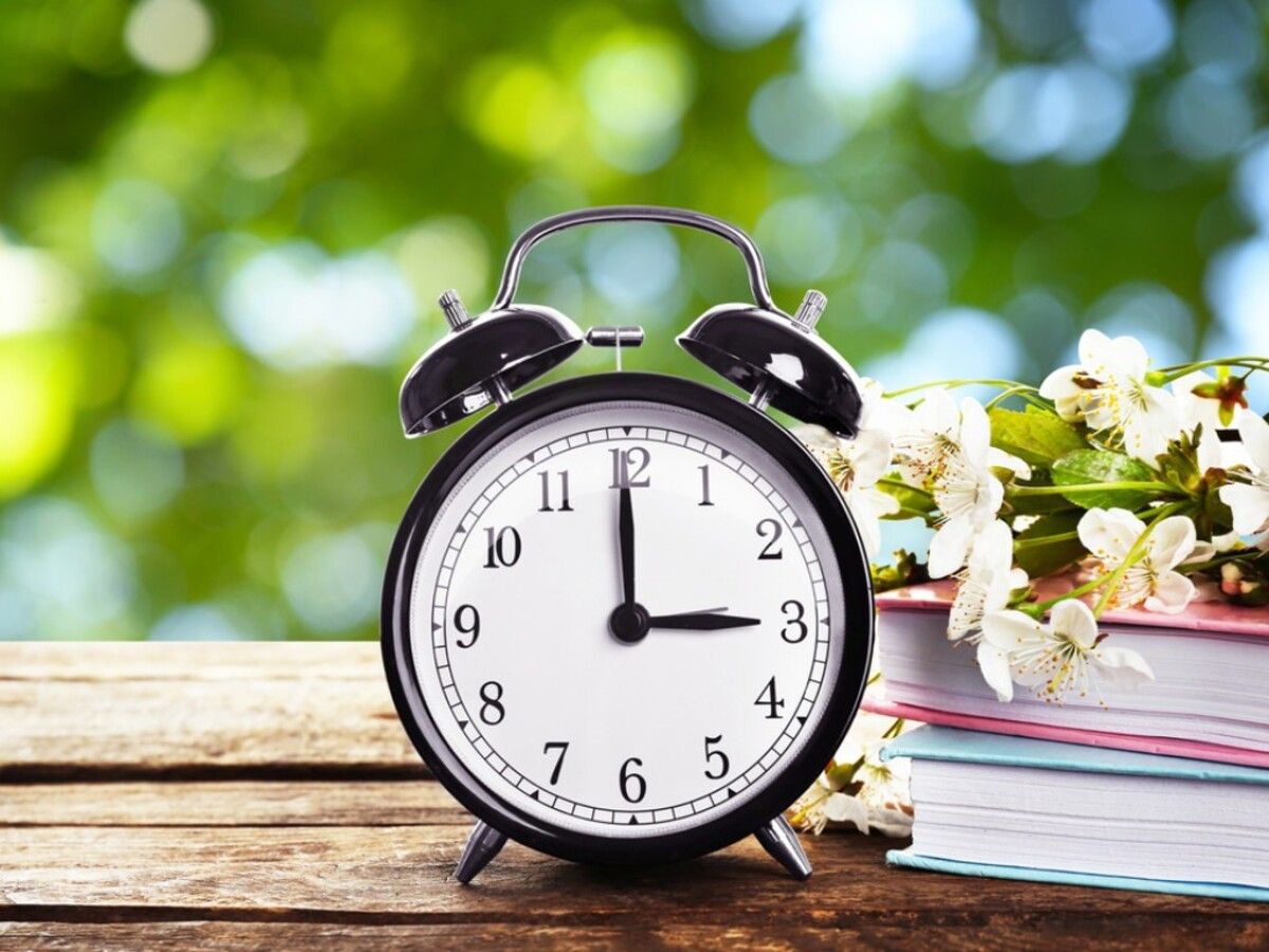 Перехід на літній час: як організму допомогти впоратися зі стресом