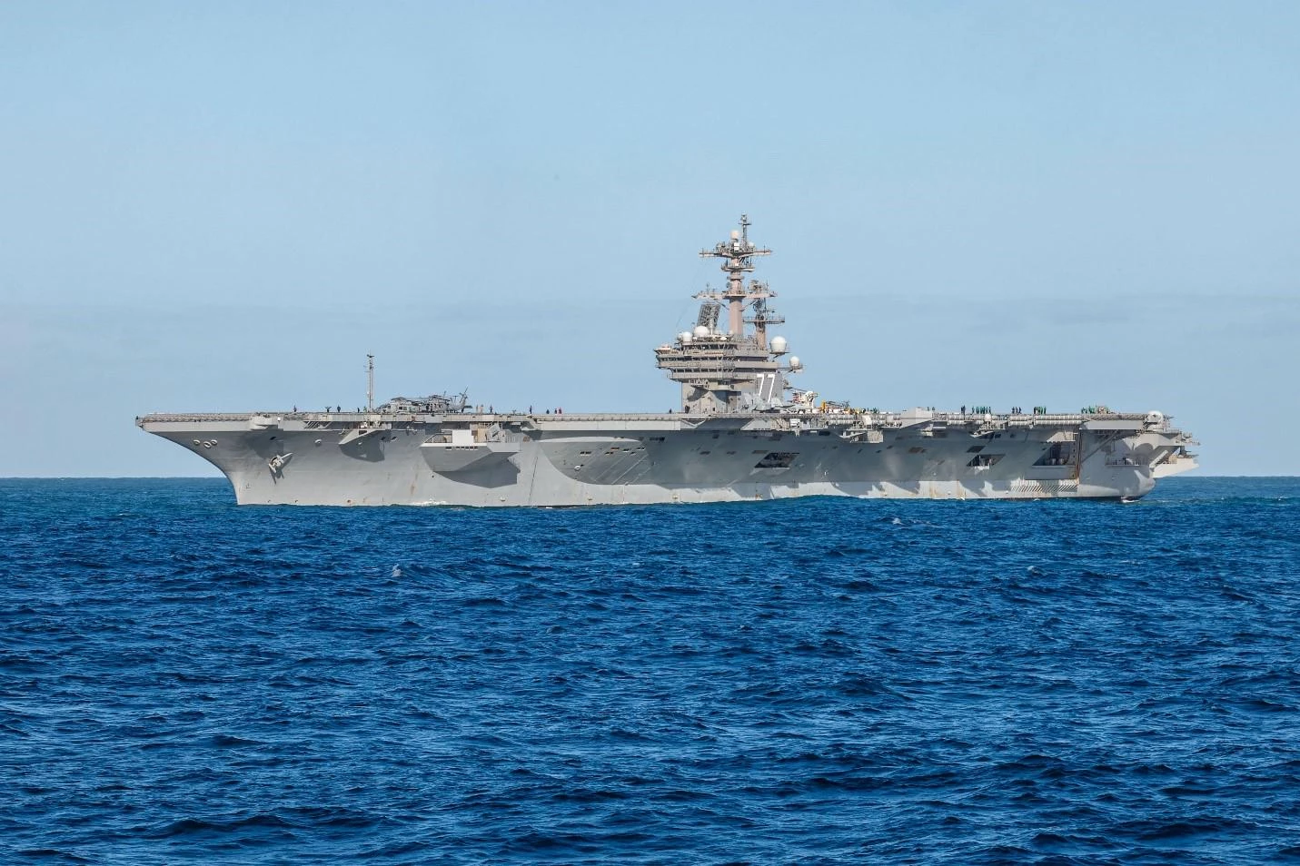 На Ближний Восток направляются новые авианосцы, - Forbes