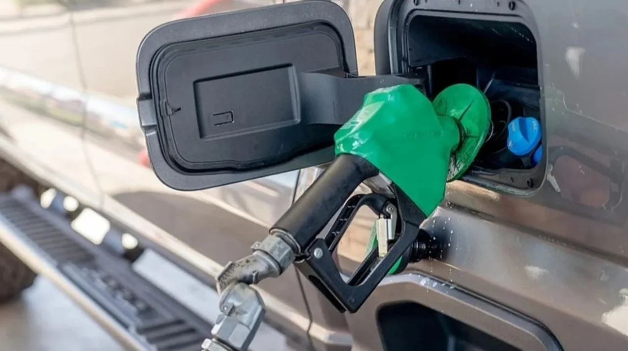 Кешбек на паливо почне працювати вже з 20 березня: які АЗС беруть участь у програмі