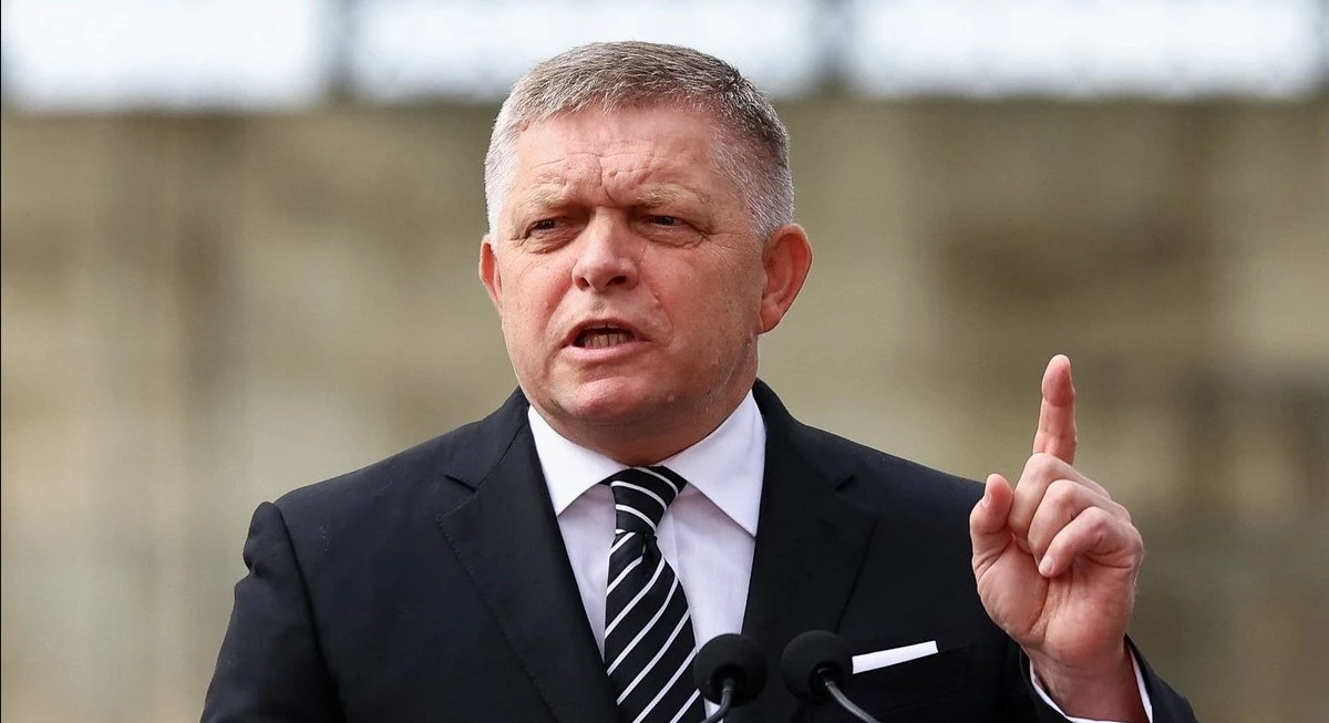 Фіцо не бачить проблем у домовленості Лаврова та Сійярто щодо словацьких виборів