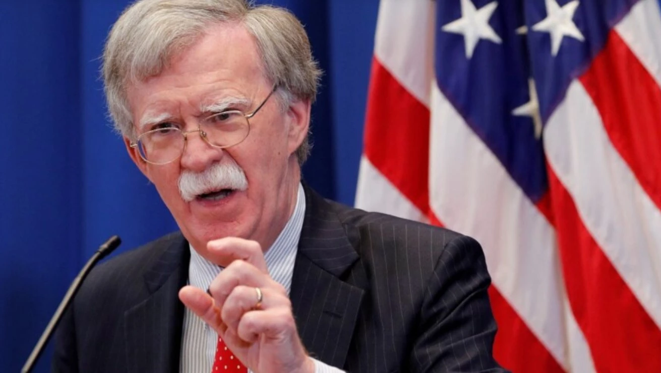 Трамп перешел в "режим паники", – экс-советник президента США о настроениях в Белом доме