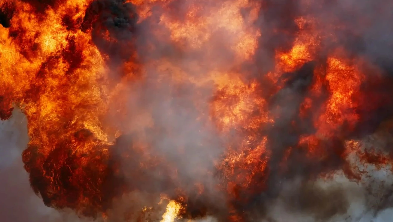 "Дві години жаху та блекаут": жителі РФ розповіли про три хвилі атакуючих дронів