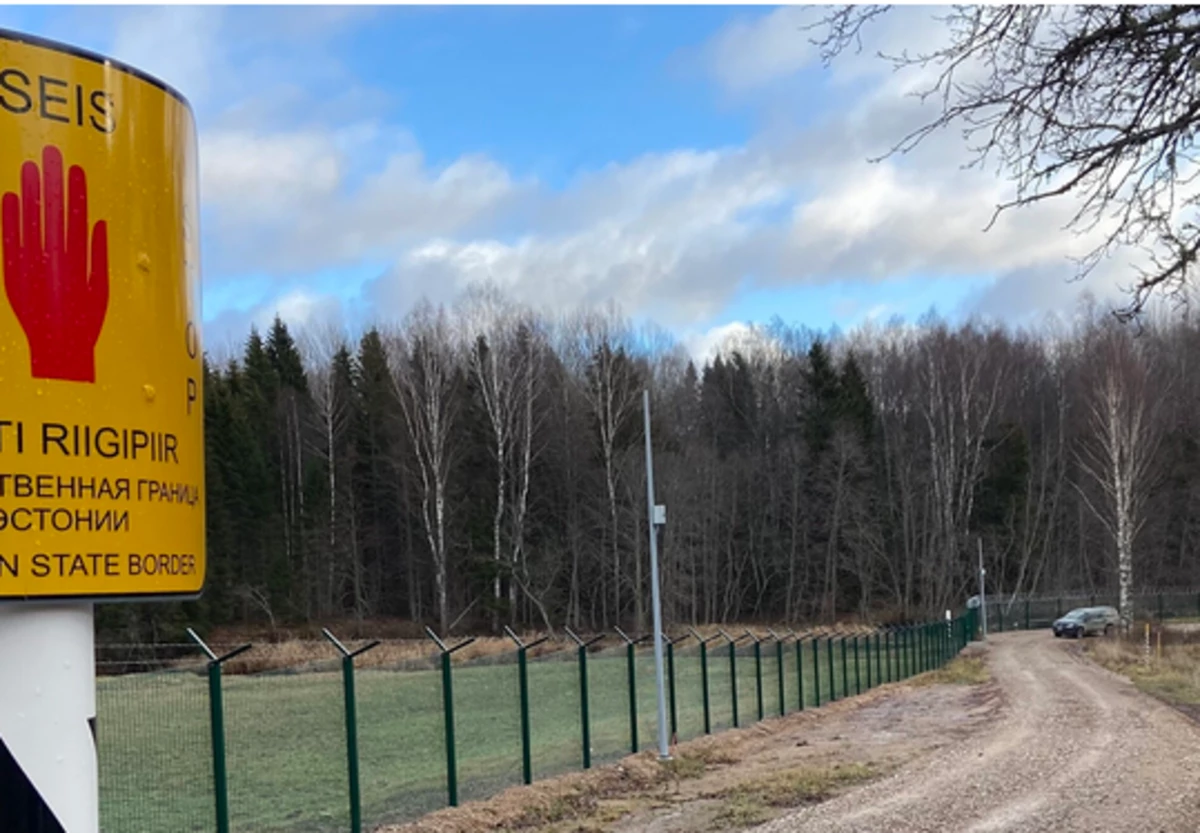 Эстония закрыла переход на границе с РФ из-за внезапного появления военных подразделений
